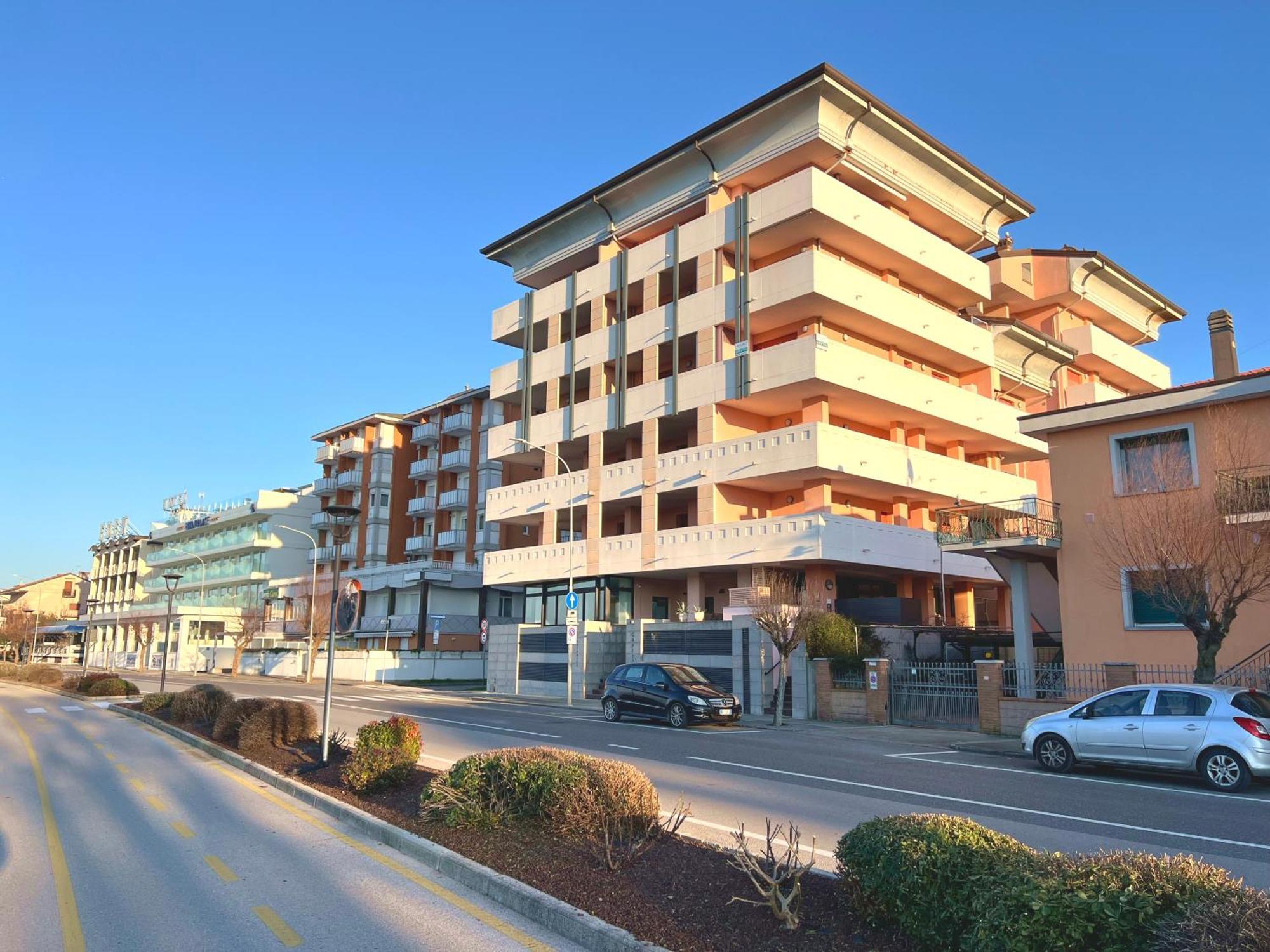 Capitol Apartments Grado Extérieur photo